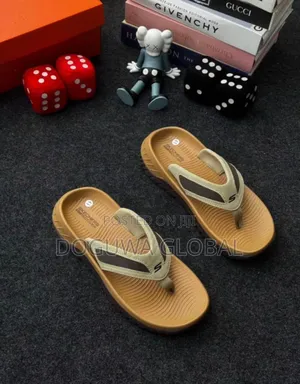 Sketchers Slippers