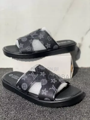Luis Vuitton Shoes