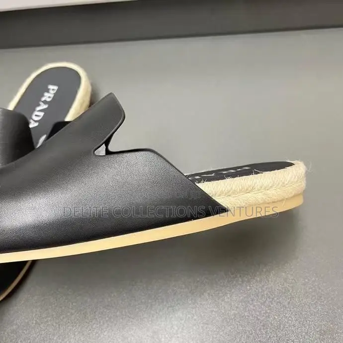 *New Inn  41 - 45 Prada Half Shoe Available