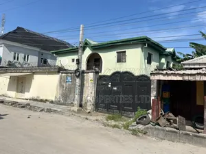 2bdrm Block of Flats in United' Estate., Sangotedo for sale