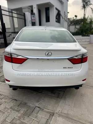 Lexus ES 350 2011