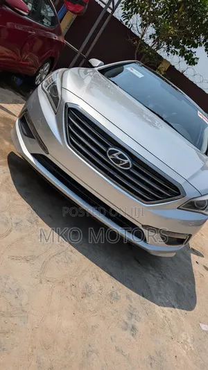 Hyundai Sonata Limited 2.0T 4dr Sedan (2.0L 4cyl Turbo 6A) 2015 Silver