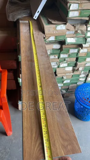 Spc Laminated Flooring Panel (Price By Carton)