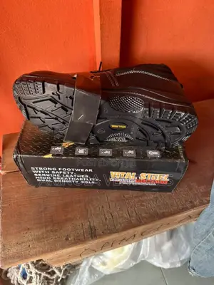Vital Steel Safety Boots
