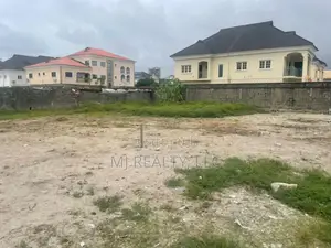 Lekki Phase 1: 1,040 SQM Land at Lekki Phase 1 Right Side