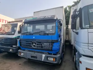 Mercedes Benz 1827 Container Truck (Diesel)