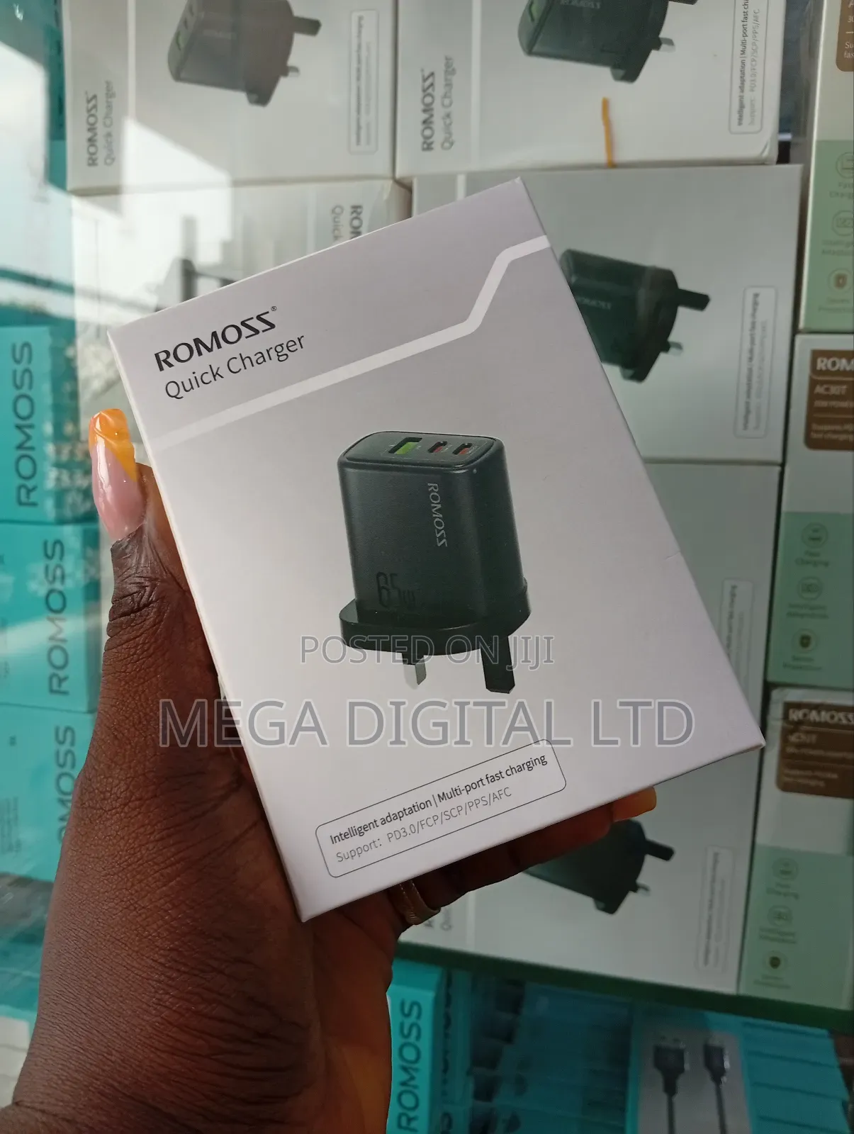 Romoss Quick Charger Ac65
