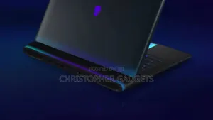 New Laptop Dell Alienware Area-51 32GB Intel Core Ultra 9 SSD 1T