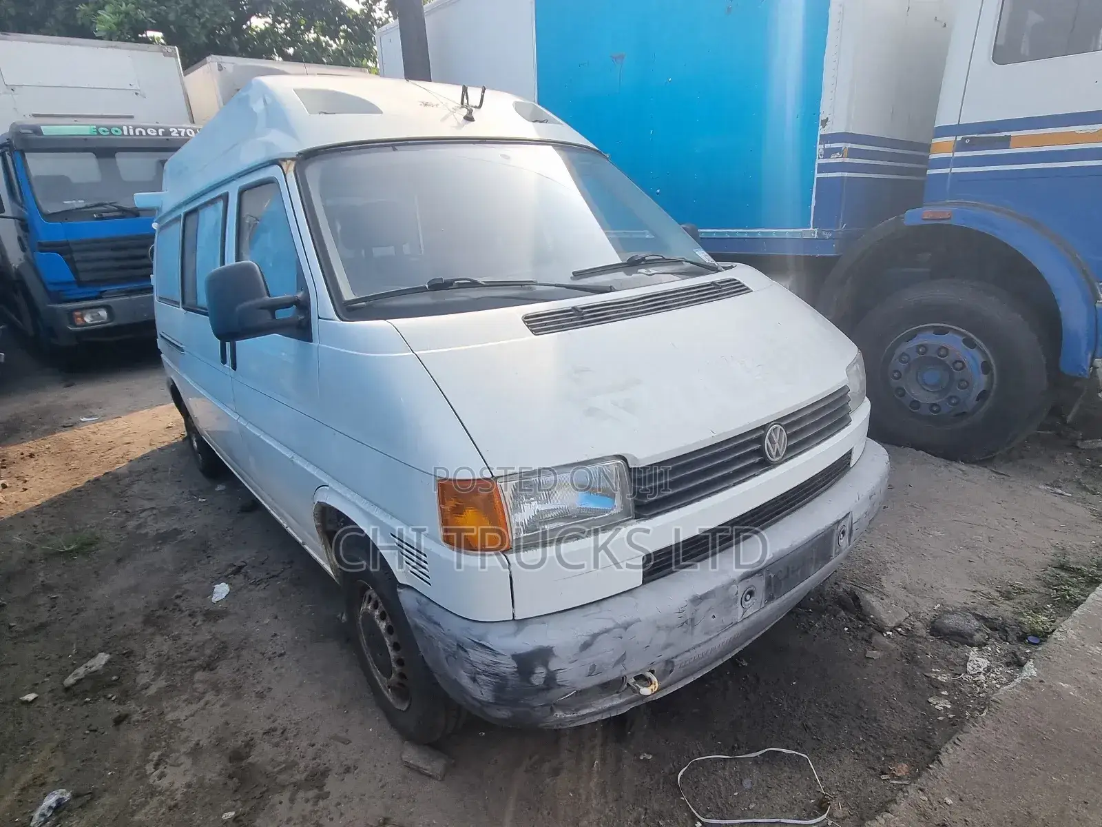 Volkswagen Transporter 2002 White