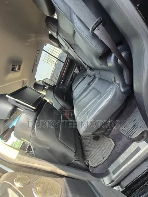 Lexus LX 570 AWD 2016 Black