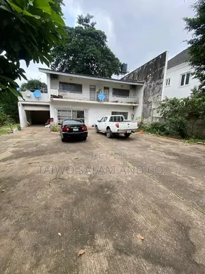 1580sqm of Land With Old Structure