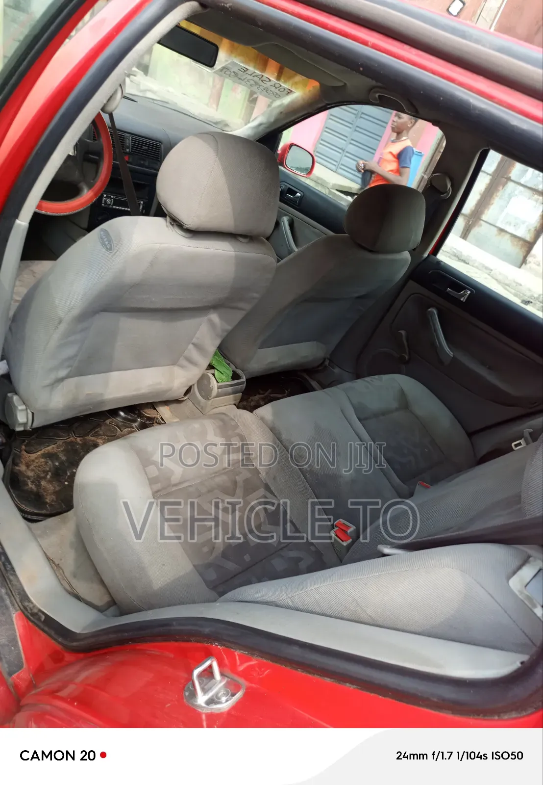 Volkswagen Golf 2000 Red