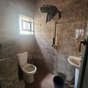 3bdrm Bungalow in Akala Express for sale