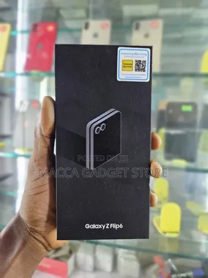 New Samsung Galaxy Z Flip6 256 GB Black