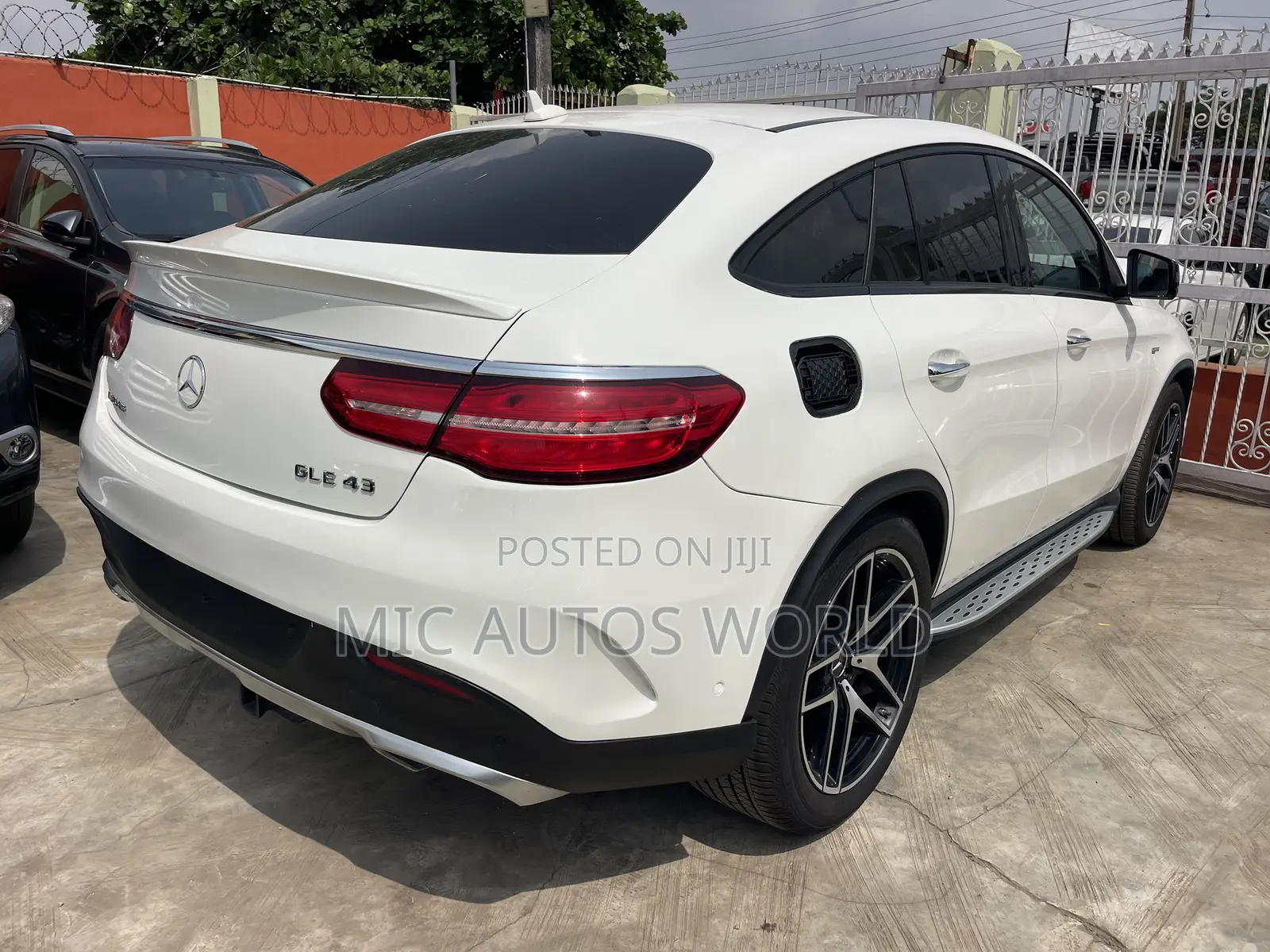 Mercedes-Benz GLE-Class 2018 White