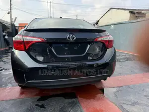 Toyota Corolla 2015 Black