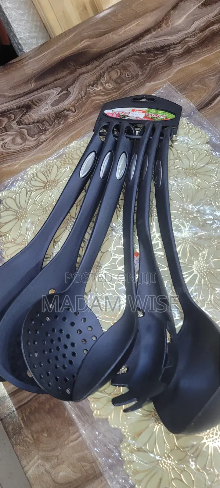 Kitchen Tools . Quality