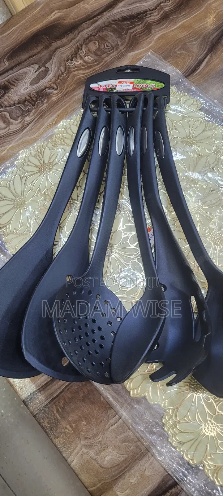 Kitchen Tools . Quality