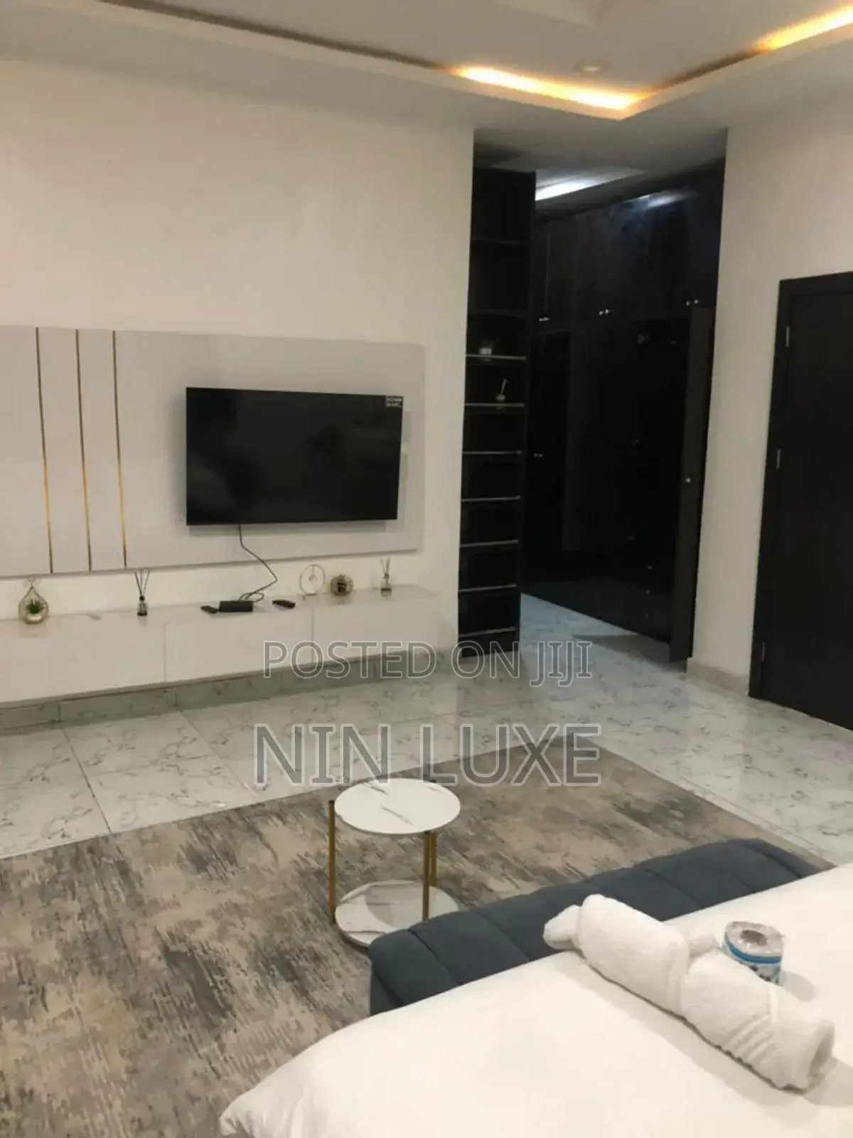 Stylish 4bedroom Furnished Shared Apartment.