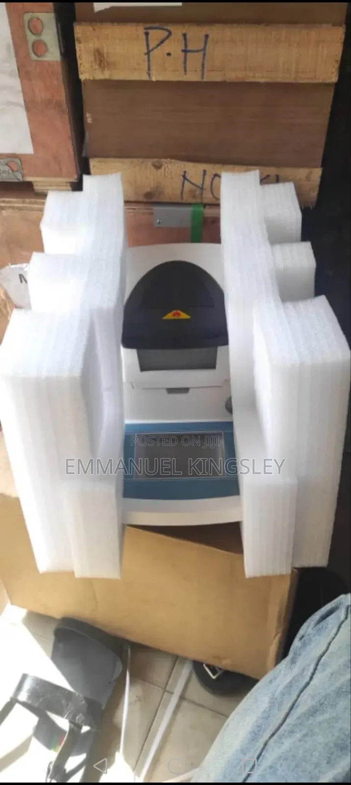 Moisture Analyzer