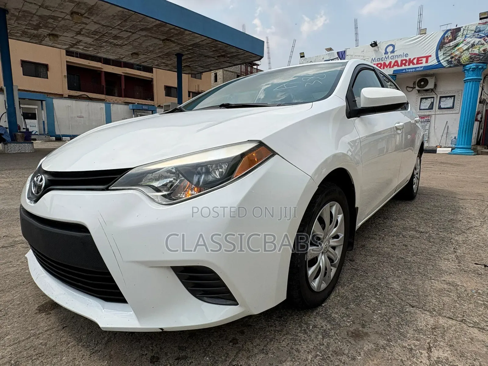 Toyota Corolla 2016 White