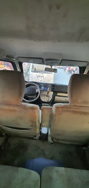 Suzuki APV Minibus 2014 Silver