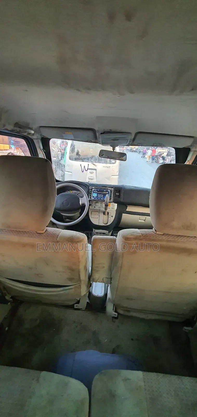 Suzuki APV Minibus 2014 Silver