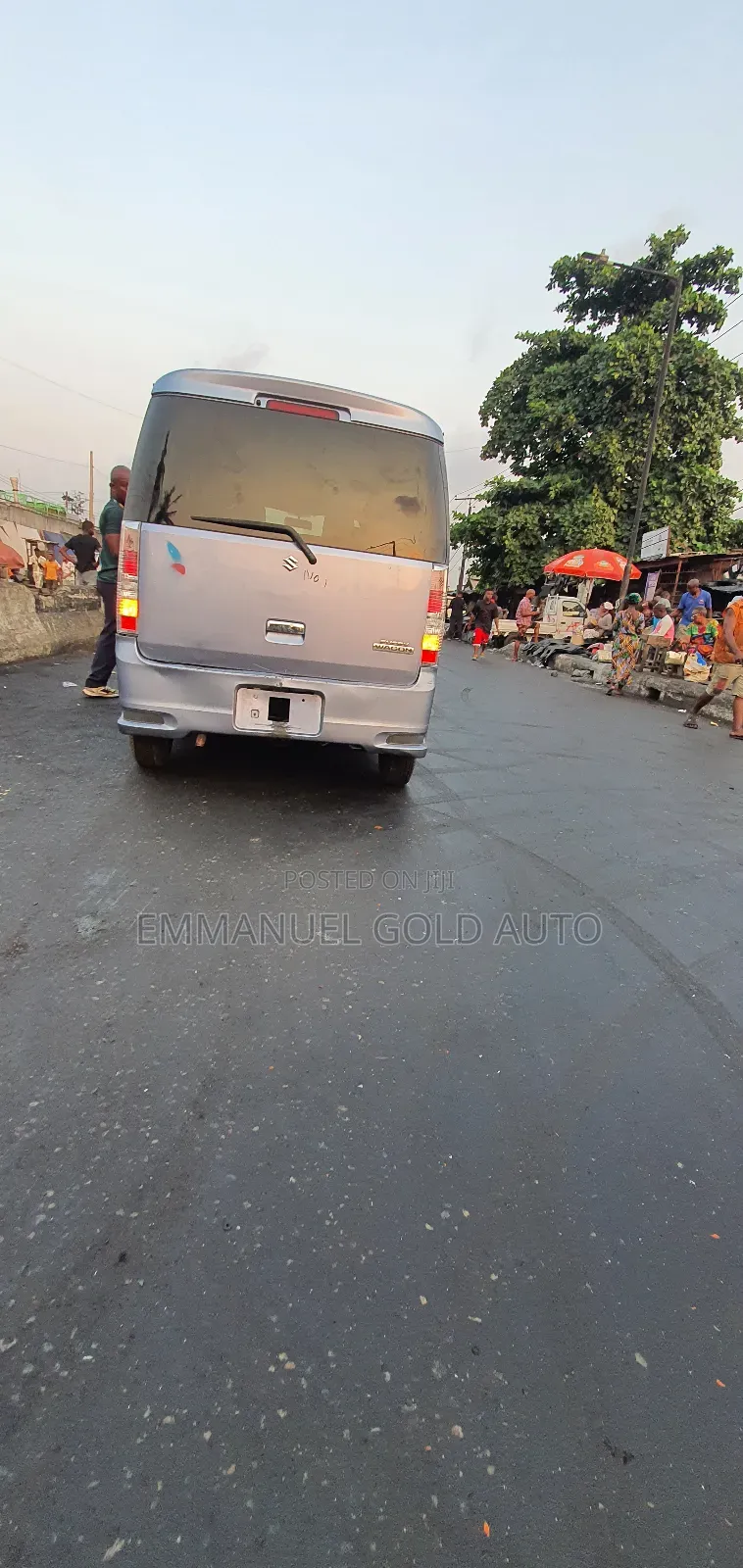 Suzuki APV Minibus 2014 Silver
