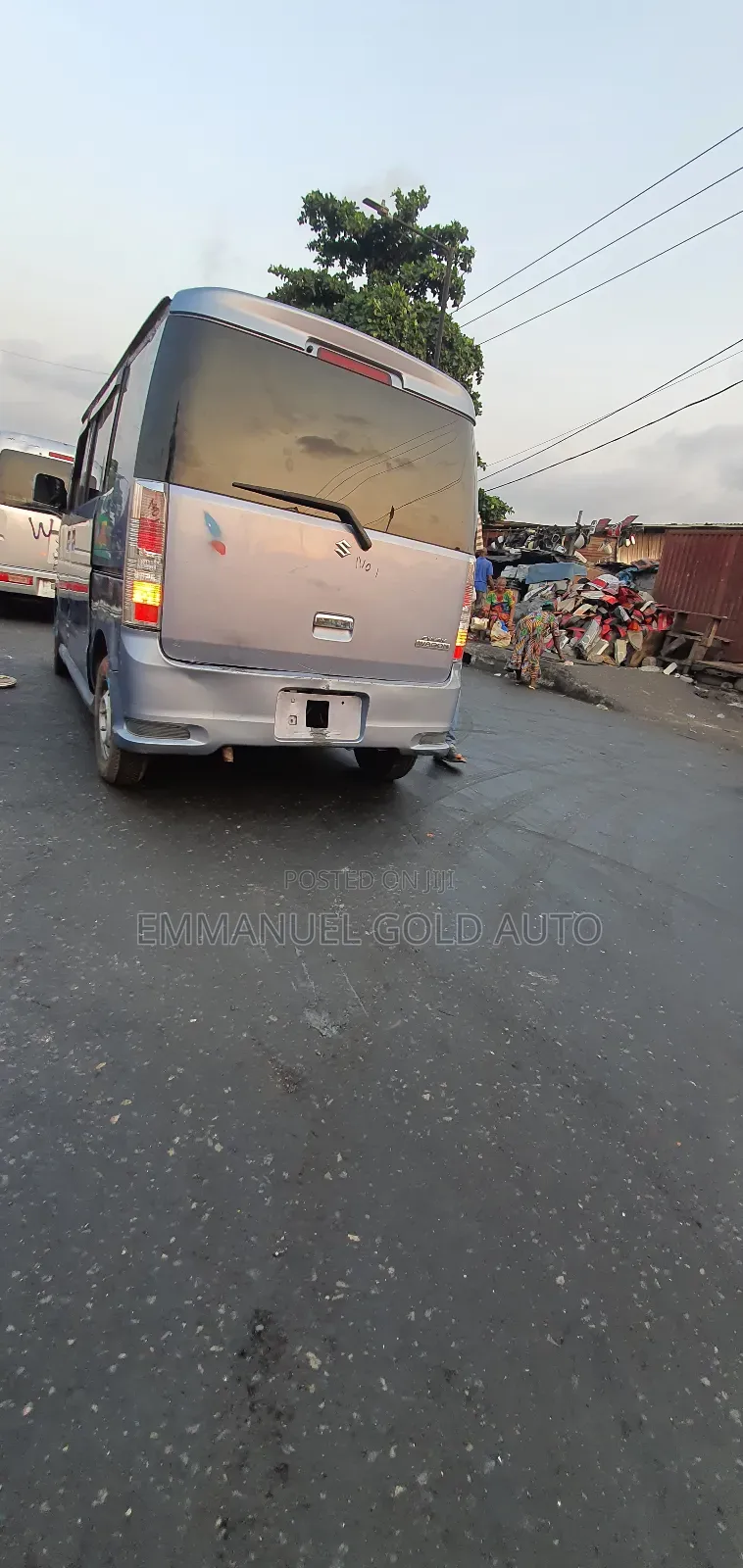 Suzuki APV Minibus 2014 Silver
