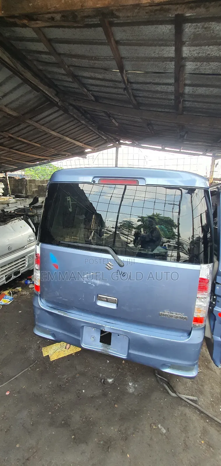 Suzuki APV Minibus 2014 Silver