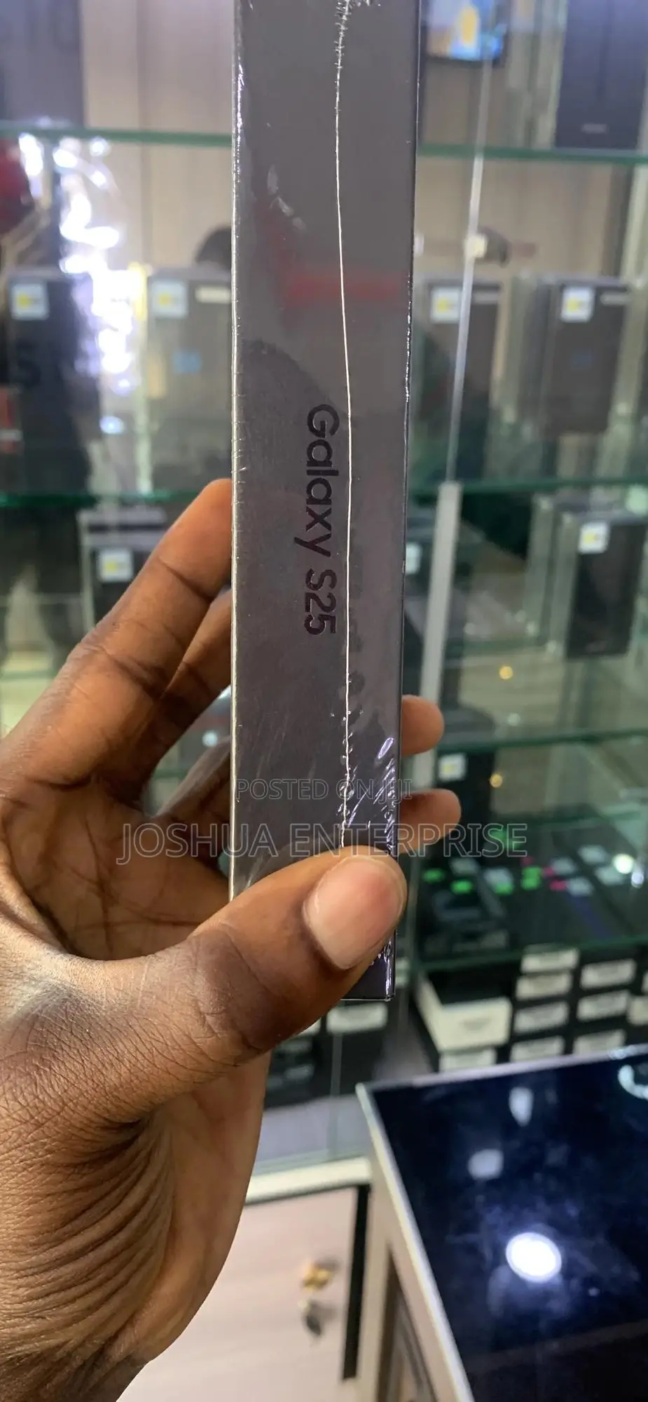 New Samsung Galaxy S25 256 GB Black