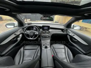 Mercedes-Benz GLC-Class 2019 White