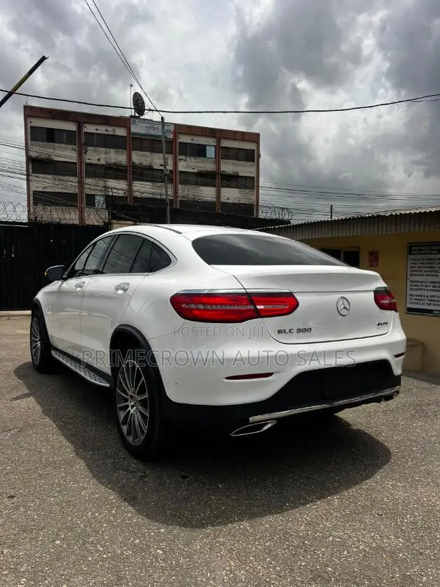 Mercedes-Benz GLC-Class 2019 White