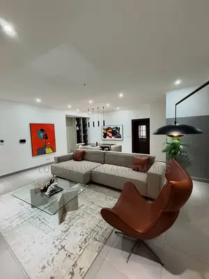 3 Bedroom Luxury Lakeside Apartment With Swimming Pool Gym