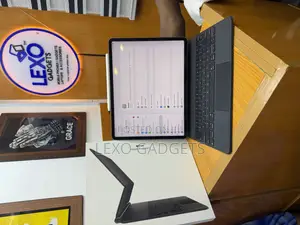 Apple iPad Pro 12.9 (2021) 256 GB Black