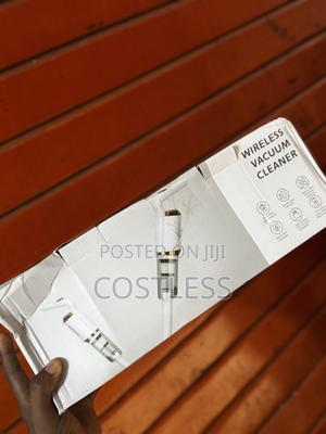 Handheld Wireless Vacuum Cleaner