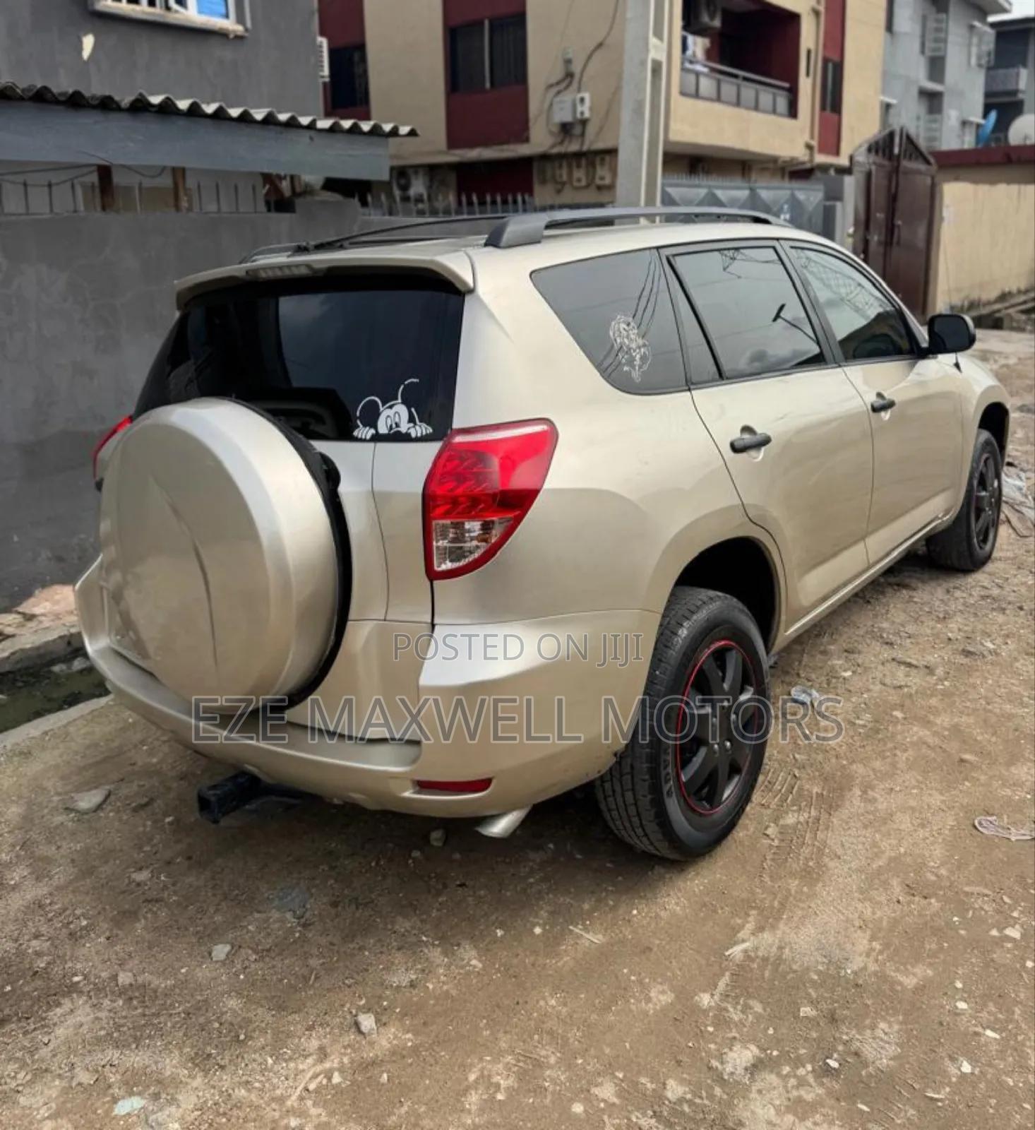 Toyota RAV4 2007 Gold