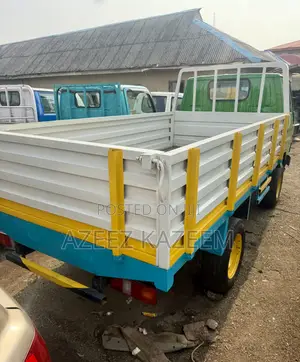 Toyota Dyna 150 Company Used Rigid Truck
