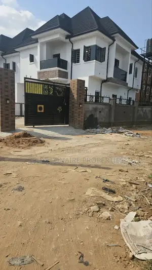 4bdrm Duplex in Owerri for sale