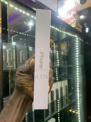 New Apple iPhone 16 Pro Max 256 GB