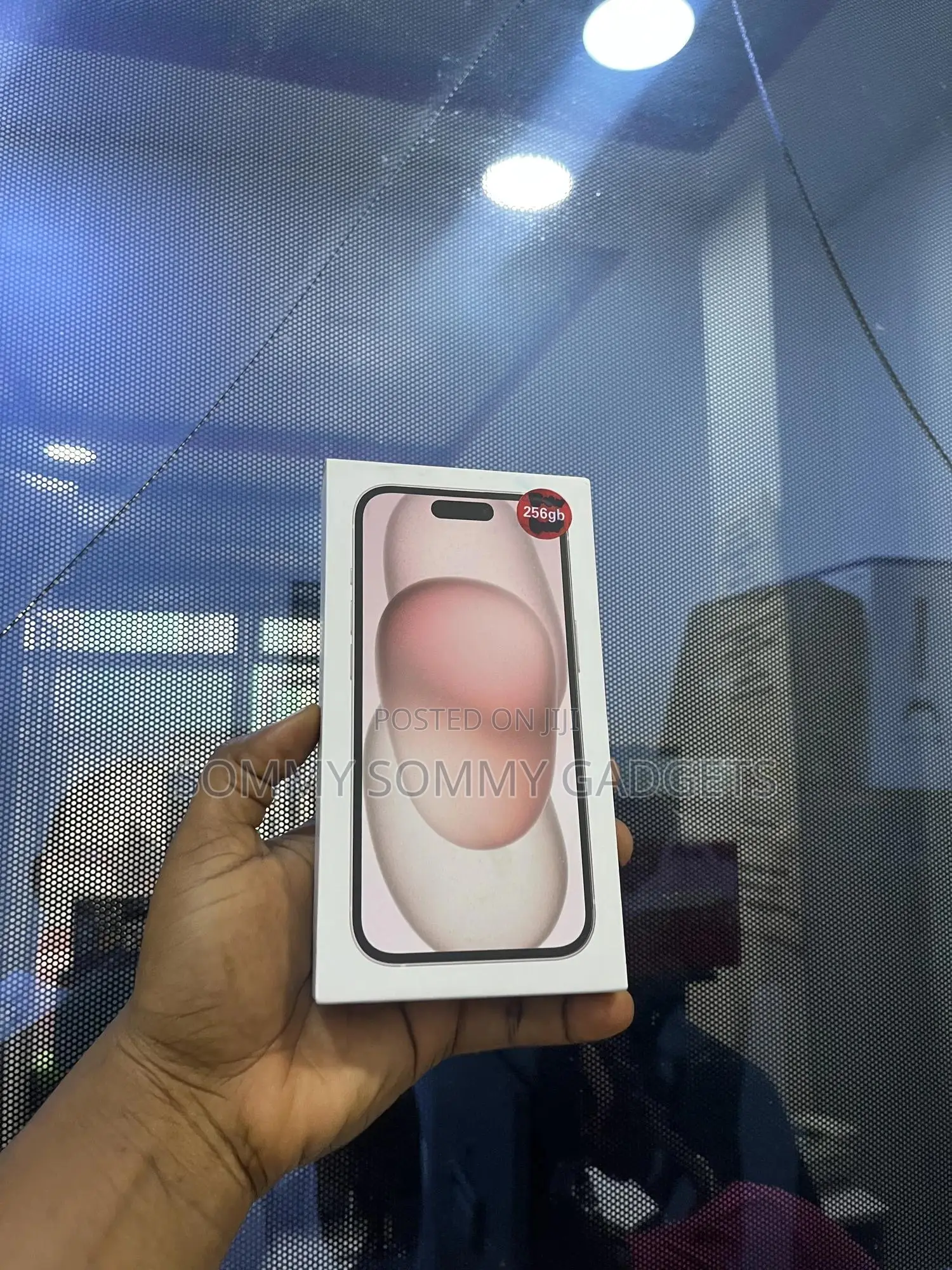 New Apple iPhone 15 128 GB Pink