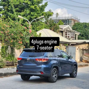 Toyota Highlander LE 4x2 (2.7L 4cyl 6A) 2017 Blue