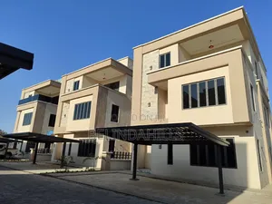 6bdrm Duplex in Zone 7 / Wuse for sale