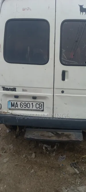 Ford Transit 2000 White