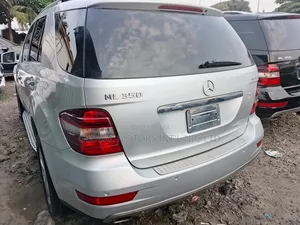 Mercedes-Benz M Class ML 350 4Matic 2011 Silver
