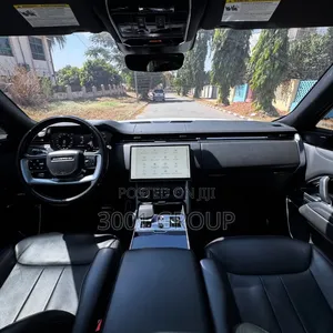 Land Rover Range Rover Vogue 2023 White