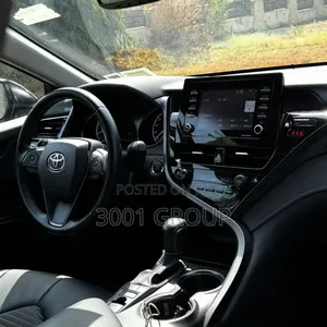 Toyota Camry SE 2023 Black
