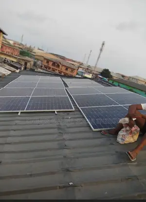 15 KWH Lithium Battery +6.2 Kva Inverter +8pcs of 650 Watts
