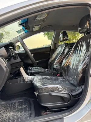 Hyundai Elantra GT 2013 Silver