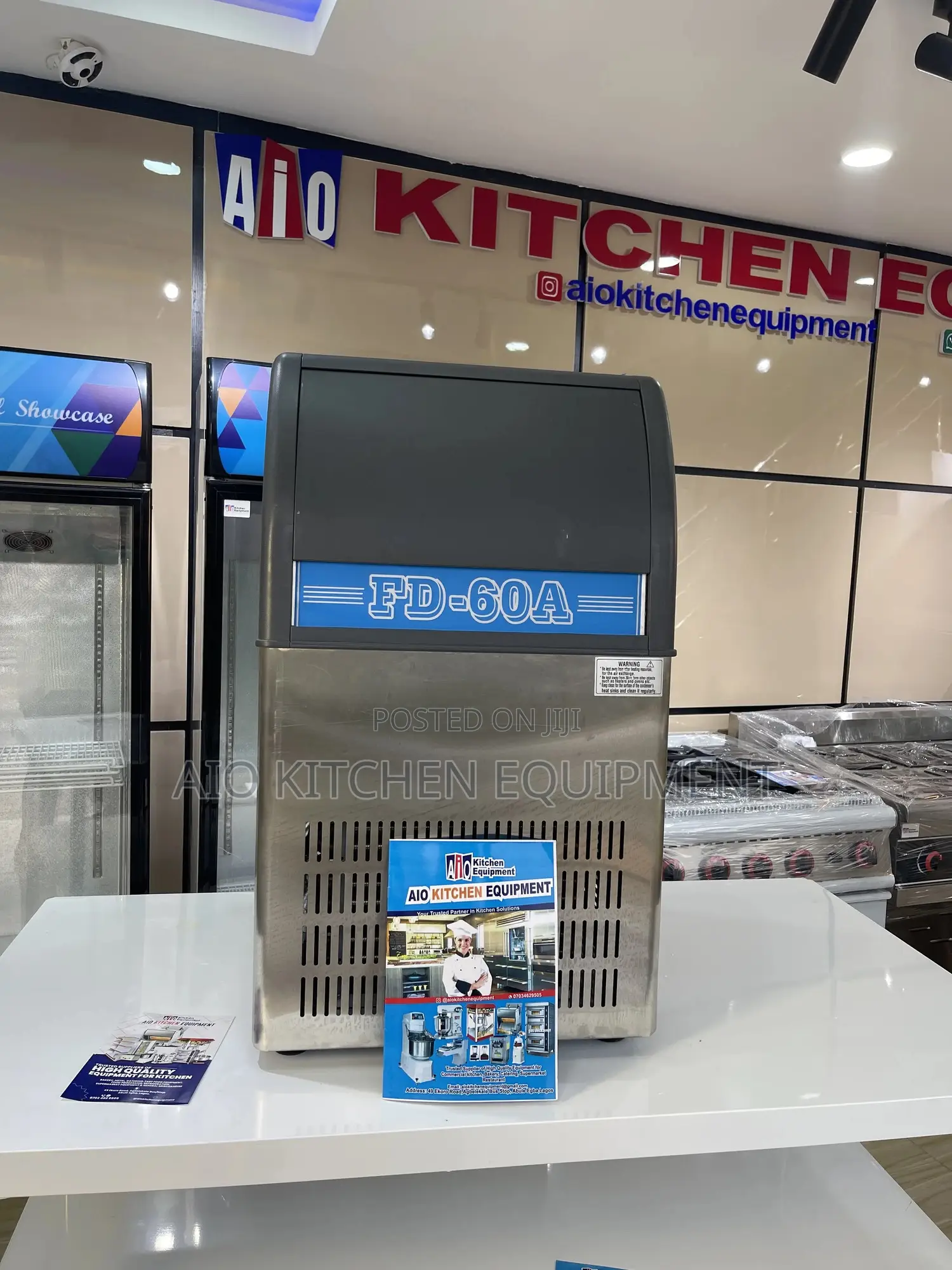 Ice Cube Maker or Machine 60 Cube